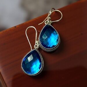 Sterling silver earrings Blue / Teal 925 earrings facets cut Beautiful